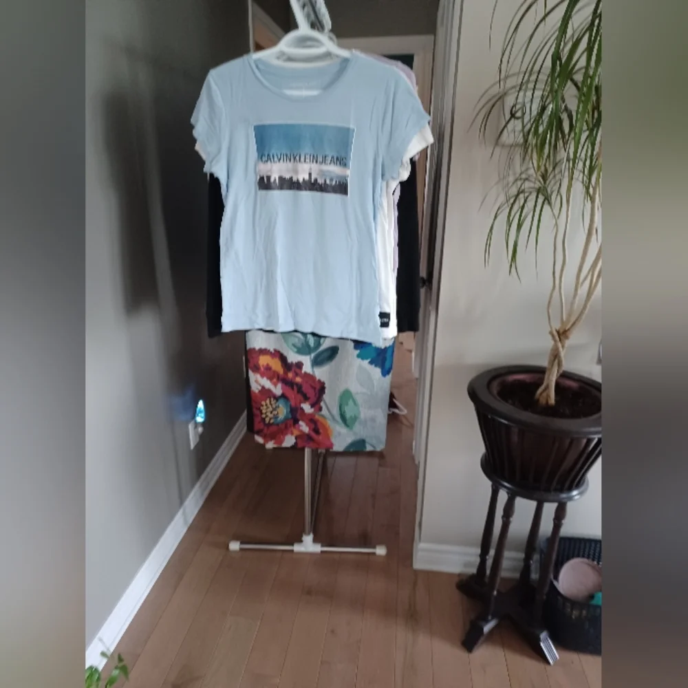 Because - Picture 3 of 3